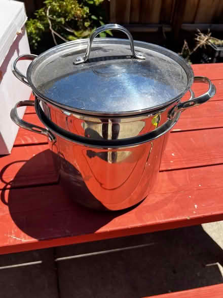 Photo of free Large steamer pot (EC Near Harding Elementary) #1