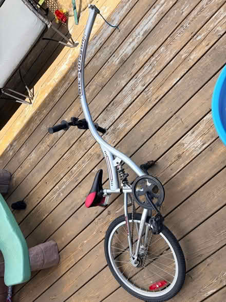 Photo of free Bike trailer *missing connector (Fallingbrook South (Orleans)) #1