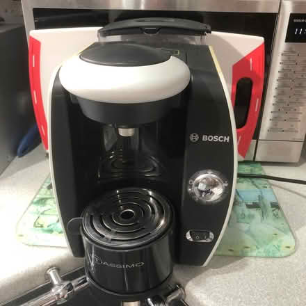 Photo of free Coffee Bosch Tassimo machine (Leighton Buzzard LU7) #1