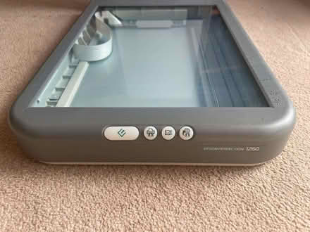 Photo of free Epson 35mm film scanner (Bedminster BS3) #1