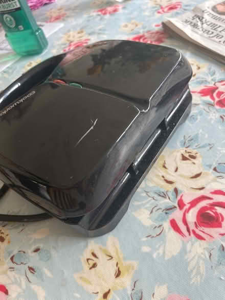 Photo of free Cook works toastie maker (KT13) #4
