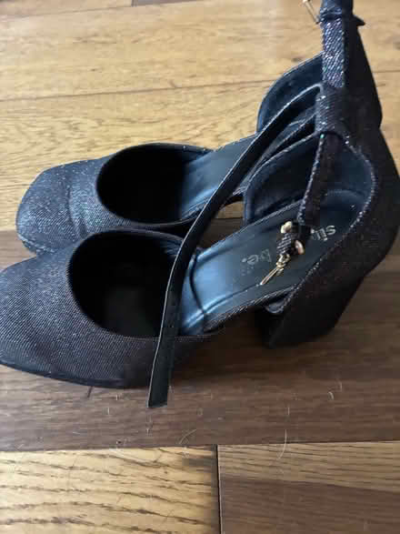 Photo of free 2 pairs of shoes size 8 (BR3) #1