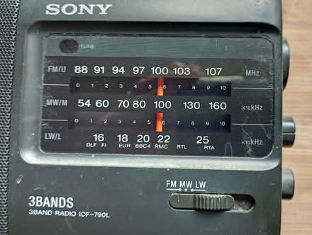 Photo of free Sony 3-band portable radio; work from mains or batteries (Tiffield NN12) #4