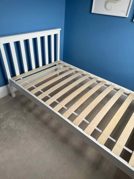 Photo of free Wooden single bed (Wimbledon park) #2