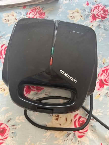 Photo of free Cook works toastie maker (KT13) #1