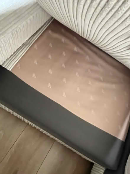 Photo of free L shaped sofa (Chessington Surrey KT9) #4