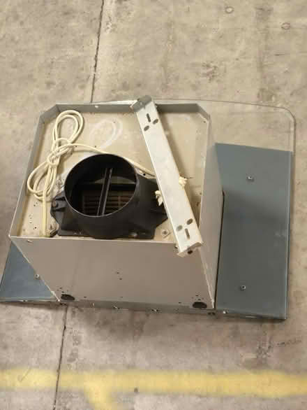 Photo of free CDA chimney hob extractor, LS22 (Knaresborough HG5) #3