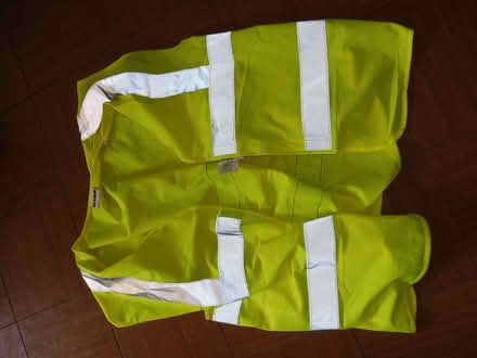 Photo of free Hi viz jacket (Cholsey OX10) #1