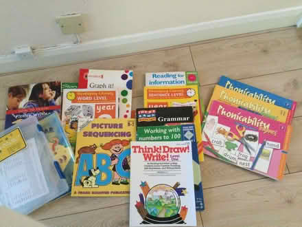Photo of free Primary school resources - mainly reading and writing (Amersham Common HP7) #1