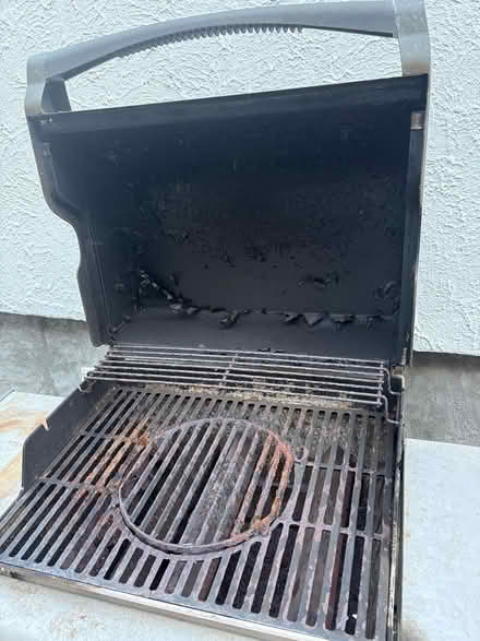 Photo of free Weber bbq - rusted out (Hintonburg) #3