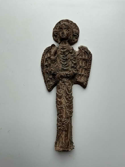 Photo of free Plaster angel (New Eltham SE9) #1