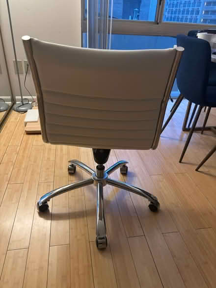 Photo of free Desk Chair (Logan Circle) #3