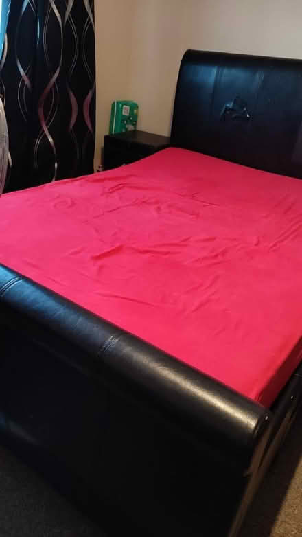 Photo of free Double bed king size (LU3) #1
