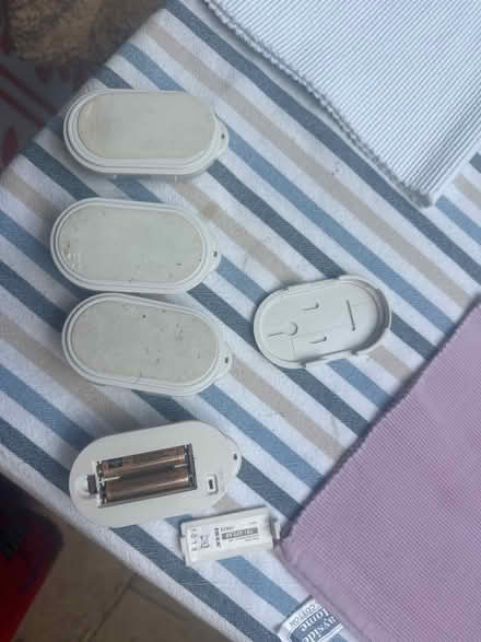 Photo of free Lights (Se6 2ha) #2