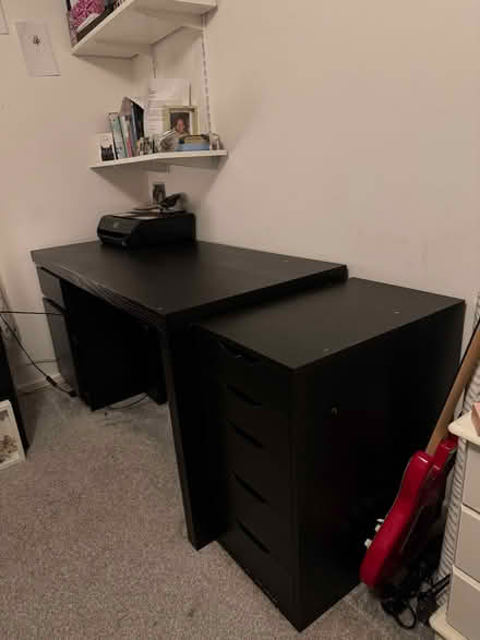 Photo of free Office desk (Ch63 7rb) #3