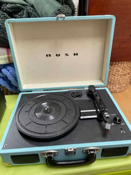 Photo of free Record player needs repair (Headington OX3) #1