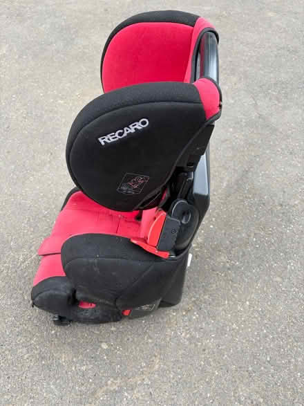 Photo of free Racaro car seat (Harpenden AL5) #2