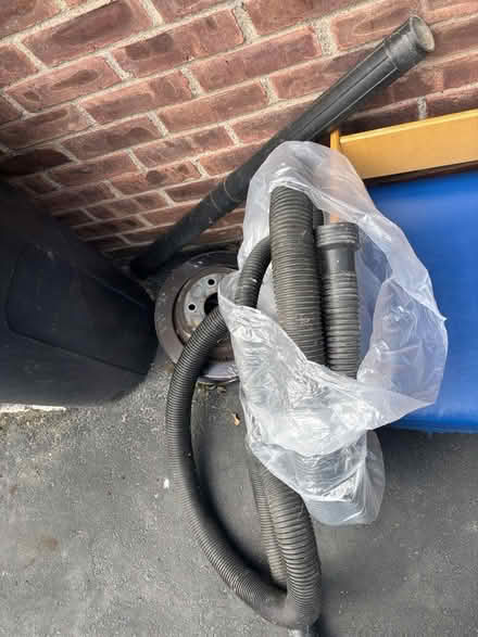 Photo of free Shop vac hose (Riverdale) #1