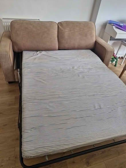 Photo of free Sleeper sofa (Ham Gate KT2) #4