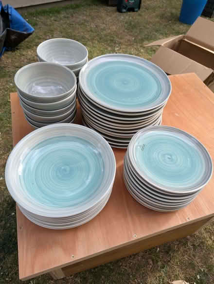 Photo of free Habitat stoneware dining set (Hammerfield HP1) #3