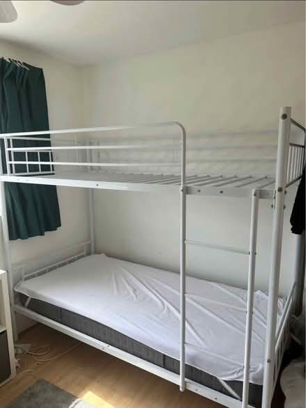 Photo of free Bunkbed (Sanderstead CR2 0AR) #2