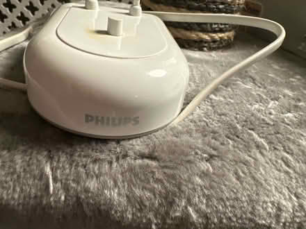 Photo of free US Philips toothbrush charger (Ashford TW15) #2