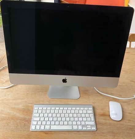 Photo of free macOS Catalina (Longford Park M21) #1