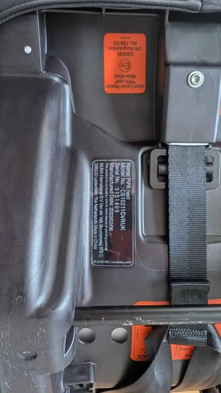 Photo of free Nuna car seat newborn (SE23) #3