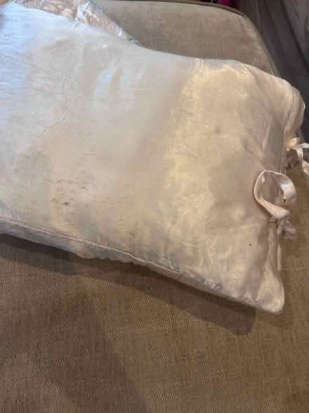Photo of free Cushion with spare cover (KT13) #2