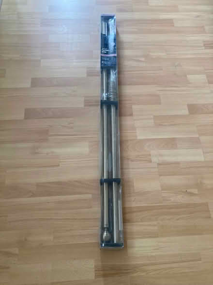 Photo of free Curtain pole (BH6) #1