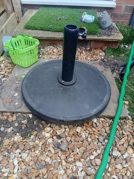 Photo of free Umbrella stand (L18) #1