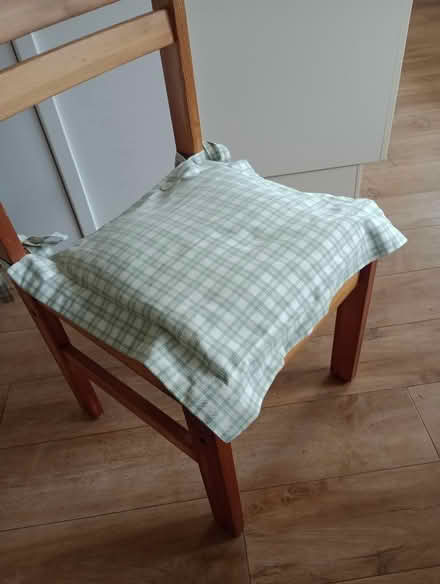 Photo of free 4 seat pad covers wirh seat pads (Heaton Moor SK4) #1