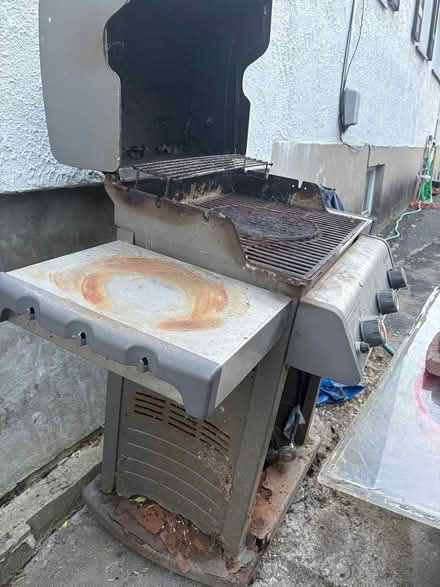 Photo of free Weber bbq - rusted out (Hintonburg) #2
