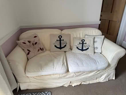 Photo of free Sofa (TQ1 2EG) #2