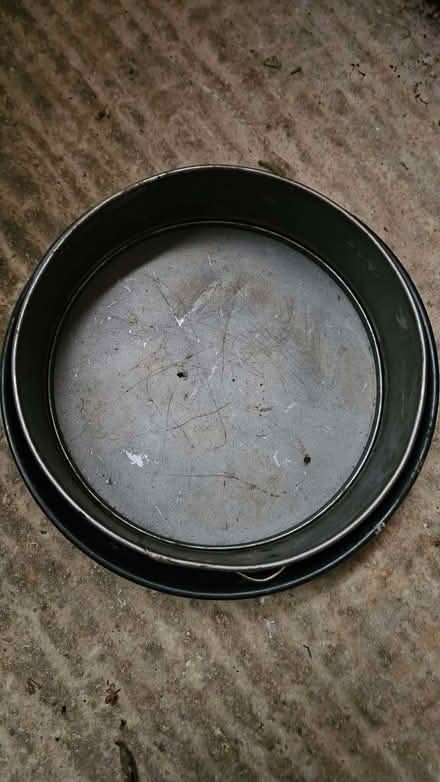 Photo of free Springform cake pan (Old Road OX3) #3