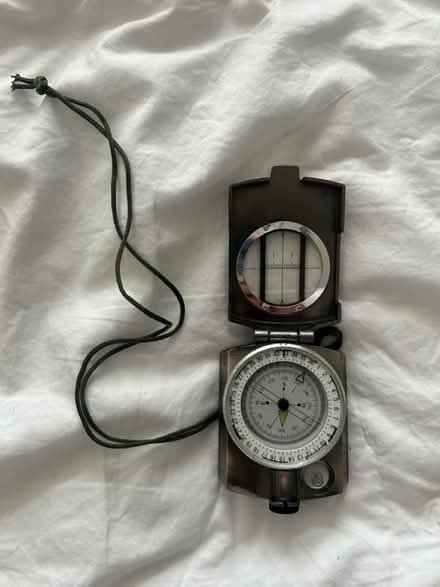 Photo of free Compass in case (W13) #2