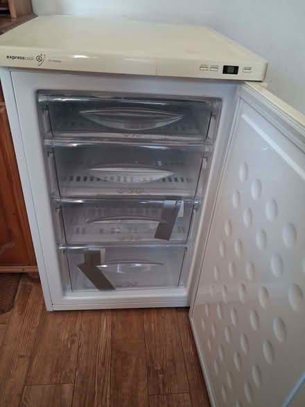Photo of free LG Freezer (Rhayader LD6) #2