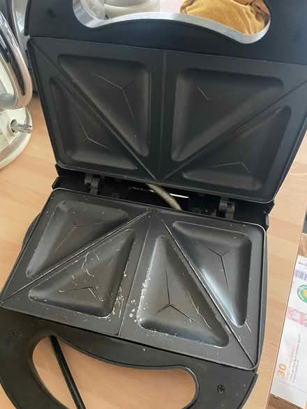 Photo of free Sandwich Toaster - Working (Chiswick W4) #2