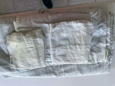Photo of free Ming sized sheets and pillowcases (Orinda) #1
