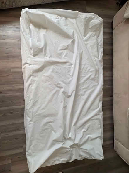 Photo of free Tri fold foam (Lake Stevens) #2