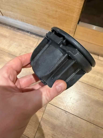 Photo of free Car ashtray from jeep gladiator (Near Saint Luke’s EC1V) #3