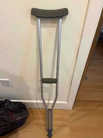 Photo of free Drive Medical Adult Aluminium Crutch (Canonbury N1) #4