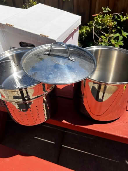 Photo of free Large steamer pot (EC Near Harding Elementary) #2