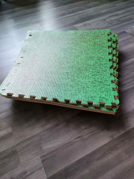 Photo of free Interlocking foam floor mats (Levenshulme M19) #1