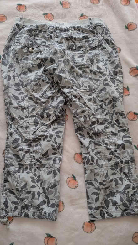 Photo of free Floral capri pants (SE25) #2
