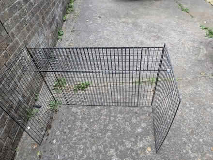 Photo of free expanding fireguard (BA5 Wells,) #1