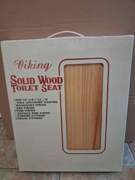 Photo of free Pine toilet seat (Ellesmere Port/Chester CH65) #1