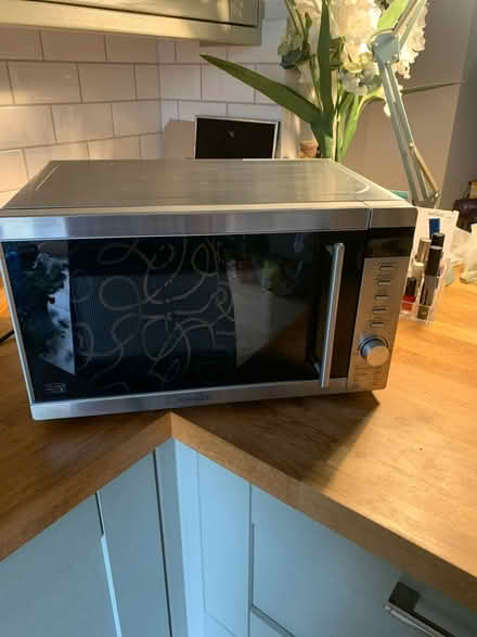 Photo of free Kenwood 800w microwave (CT11) #1