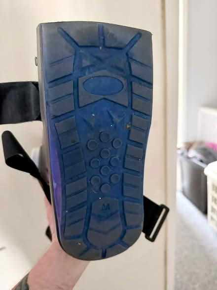 Photo of free Orthopaedic walking boot (New Milton BH25) #4