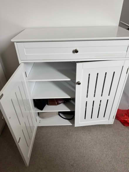 Photo of free White cabinet (Sw6 3hg) #2